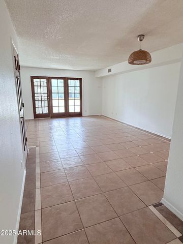 2201 W Union Hills Drive 118, Phoenix, AZ 85027