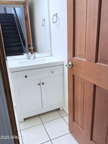 2201 W Union Hills Drive 118, Phoenix, AZ 85027