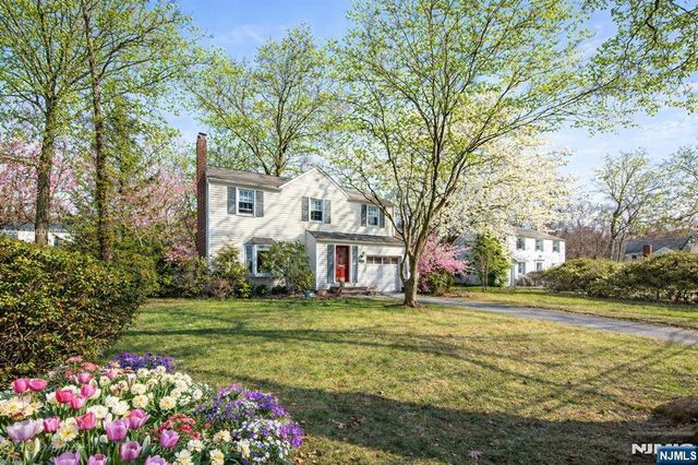 53 Downey Drive, Tenafly, NJ 07670