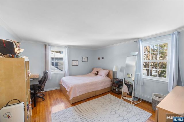 53 Downey Drive, Tenafly, NJ 07670