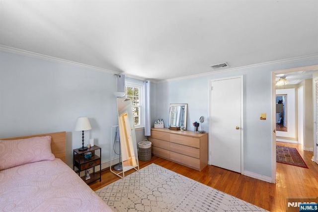 53 Downey Drive, Tenafly, NJ 07670