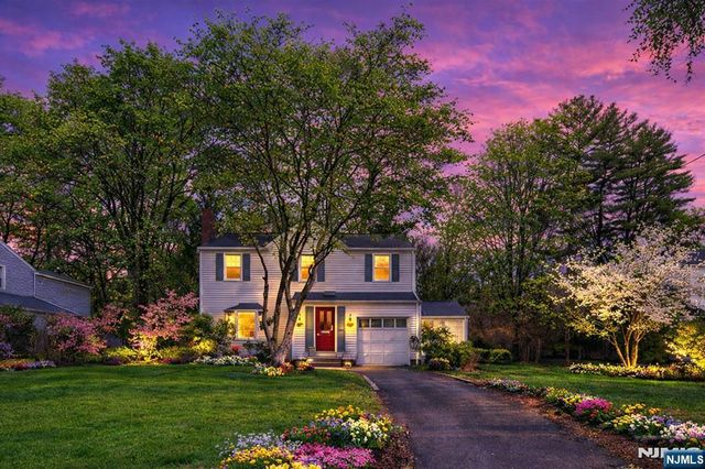 53 Downey Drive, Tenafly, NJ 07670