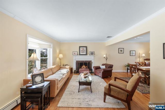 53 Downey Drive, Tenafly, NJ 07670