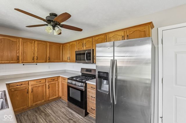 56 Clear Spring Lane, Trafalgar, IN 46181