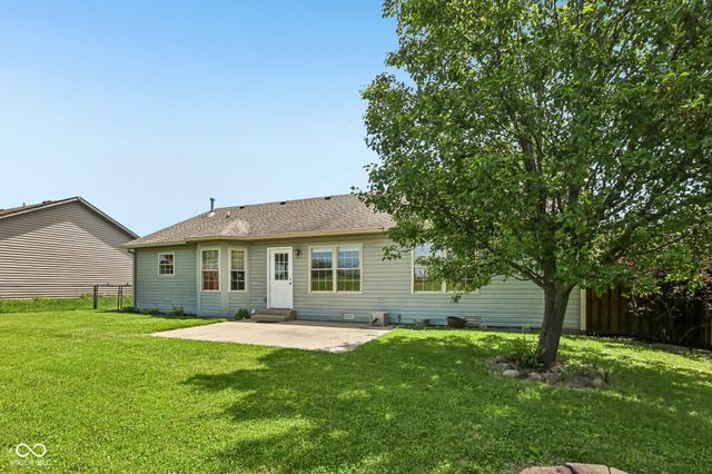 56 Clear Spring Lane, Trafalgar, IN 46181
