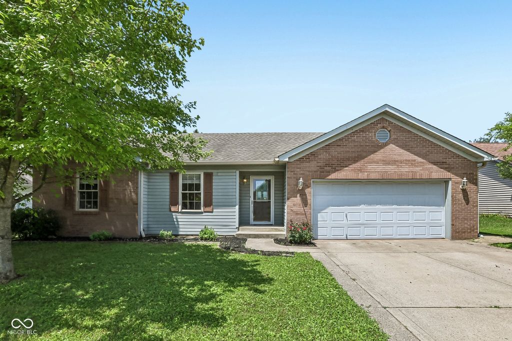 56 Clear Spring Lane, Trafalgar, IN 46181