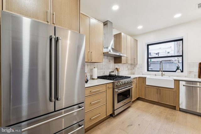 1031 ELLSWORTH, Philadelphia, PA 19147