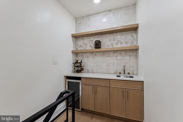 1031 ELLSWORTH, Philadelphia, PA 19147