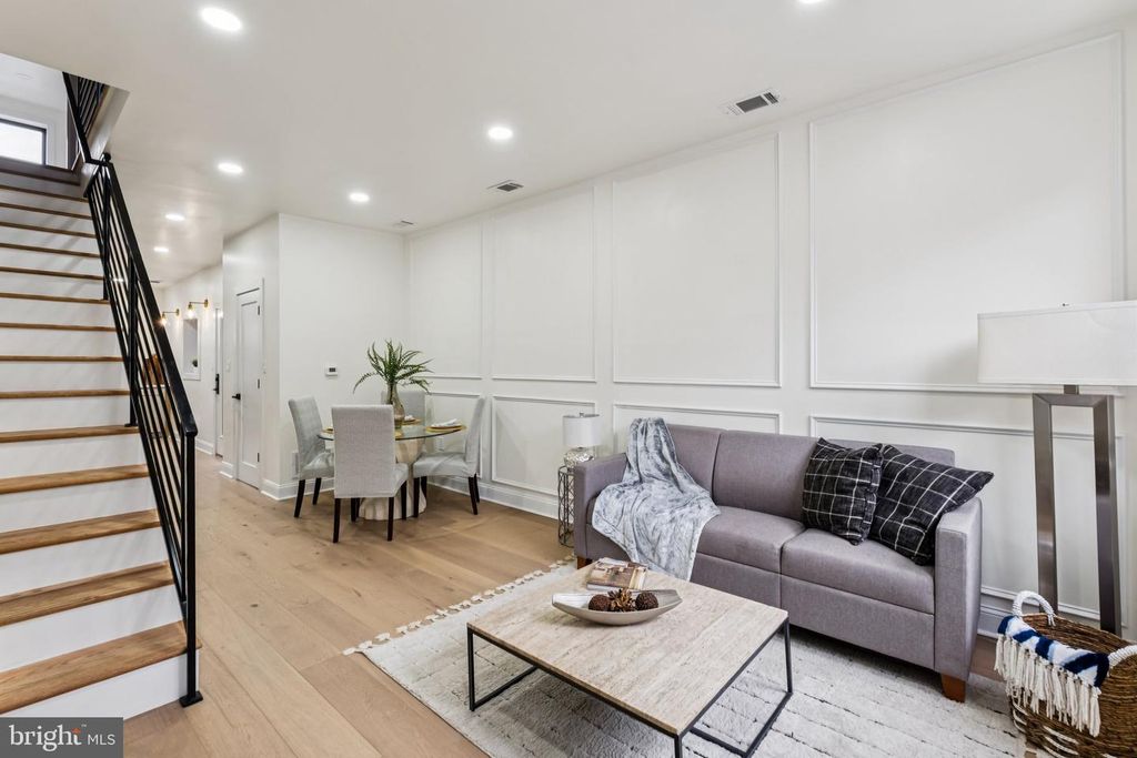 1031 ELLSWORTH, Philadelphia, PA 19147