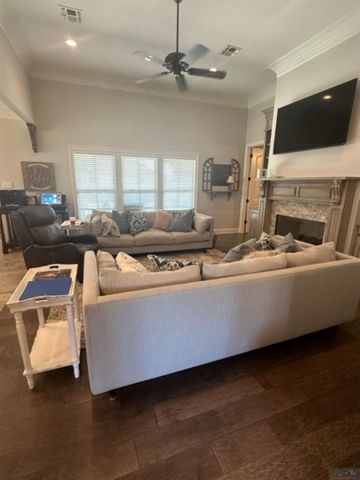 164 Union St, Thibodaux, LA 70301