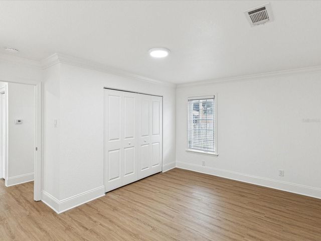 445 33RD AVENUE N, St Petersburg, FL 33704