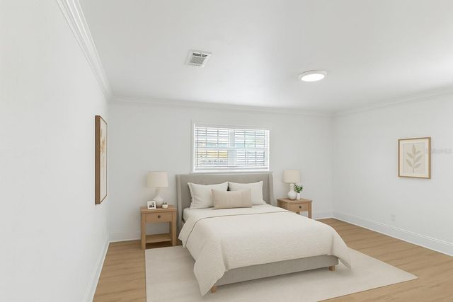 445 33RD AVENUE N, St Petersburg, FL 33704