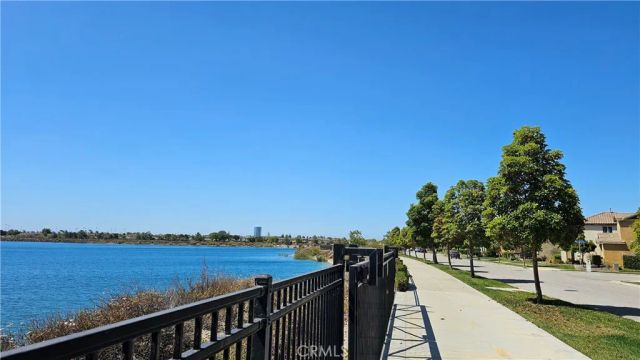 526 Seine River, Oxnard, CA 93036