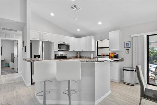 2223 4th CT, Cape Coral, FL 33991