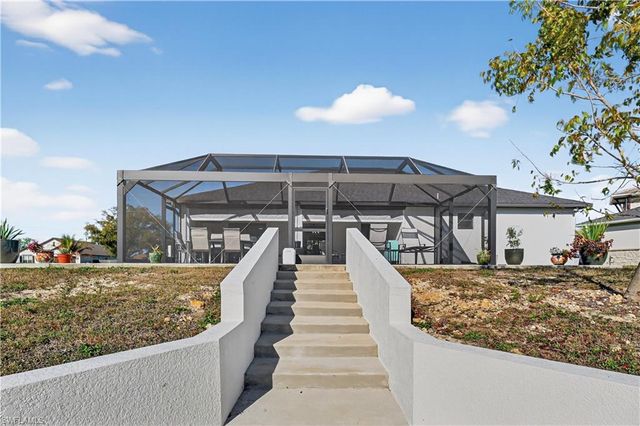 2223 4th CT, Cape Coral, FL 33991