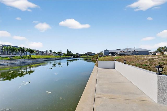 2223 4th CT, Cape Coral, FL 33991