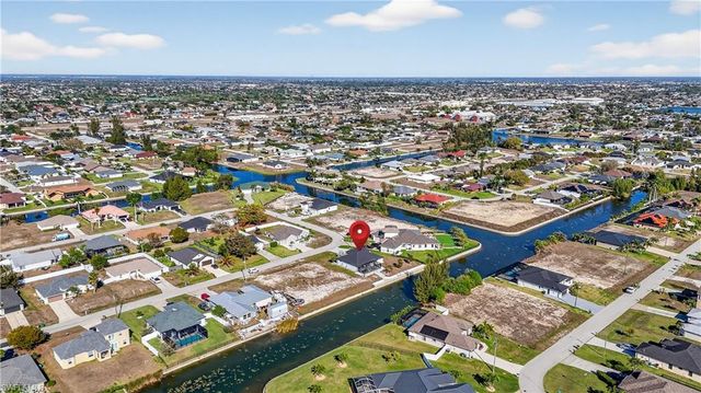 2223 4th CT, Cape Coral, FL 33991