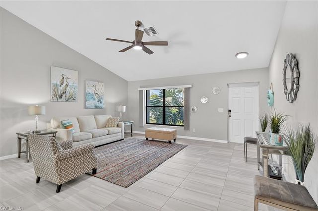 2223 4th CT, Cape Coral, FL 33991