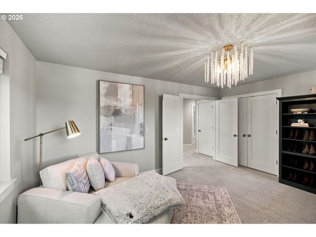 1736 N SWEETGUM St, Canby, OR 97013