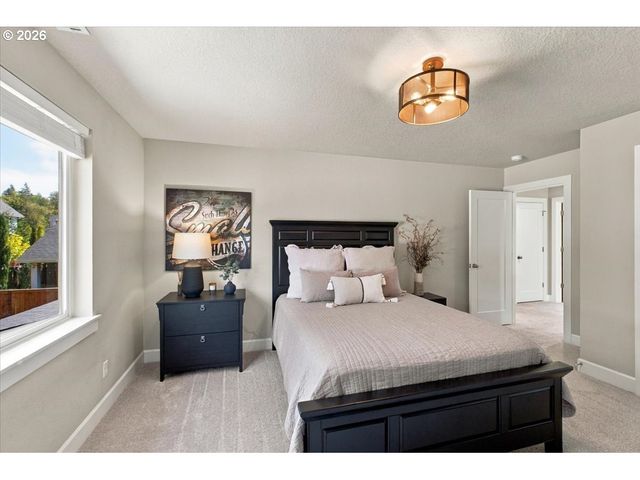 1736 N SWEETGUM St, Canby, OR 97013