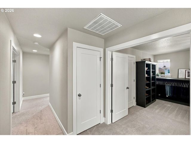 1736 N SWEETGUM St, Canby, OR 97013