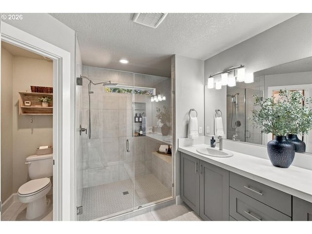 1736 N SWEETGUM St, Canby, OR 97013
