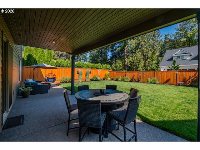 1736 N SWEETGUM St, Canby, OR 97013