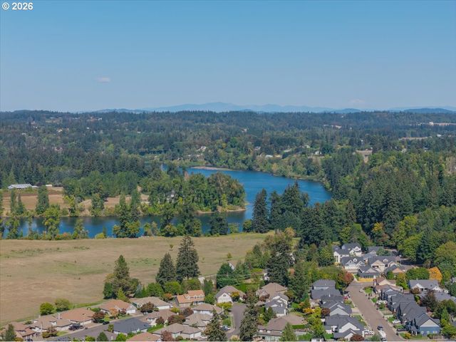 1736 N SWEETGUM St, Canby, OR 97013