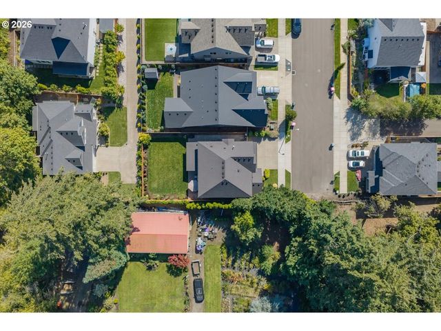 1736 N SWEETGUM St, Canby, OR 97013