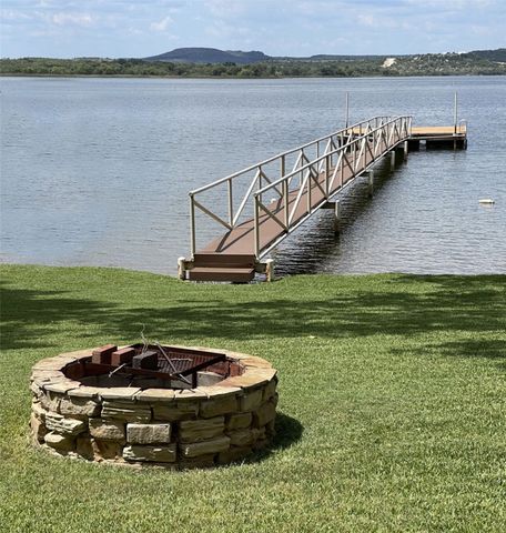 1601 Forum Circle, Possum Kingdom Lake, TX 76449
