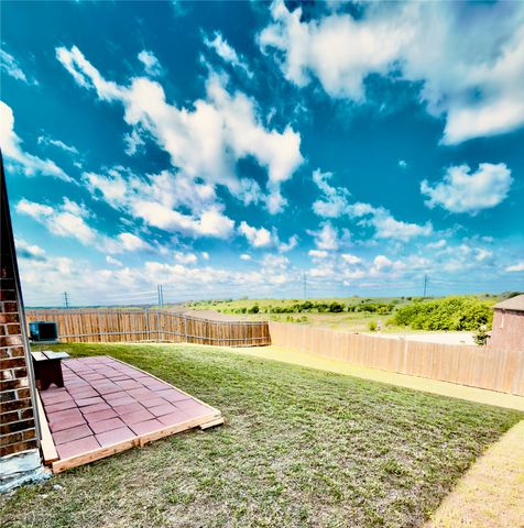 196 Cattlemans Creek Road W, Newark, TX 76071