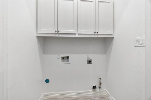 1012 Robin Street, Houston, TX 77019