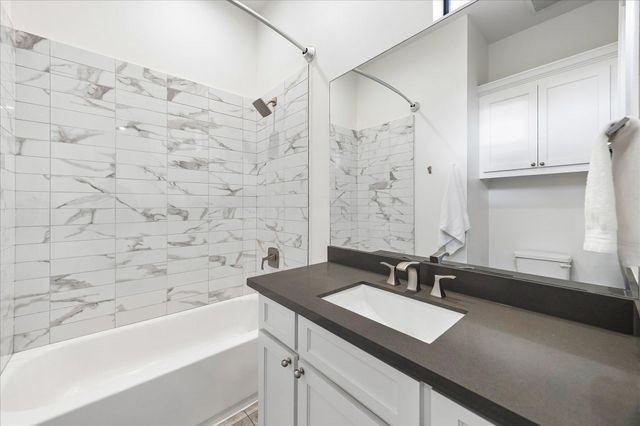 1012 Robin Street, Houston, TX 77019