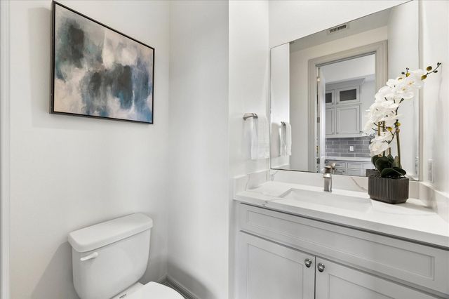 1012 Robin Street, Houston, TX 77019