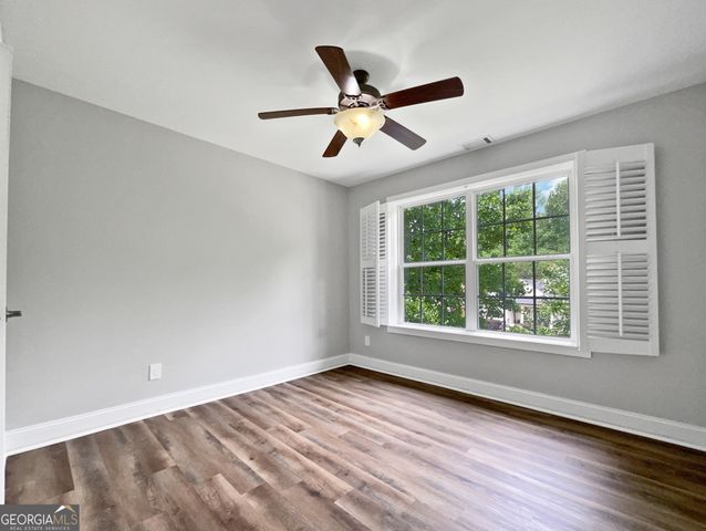 305 Crest Pointe S, Bremen, GA 30110