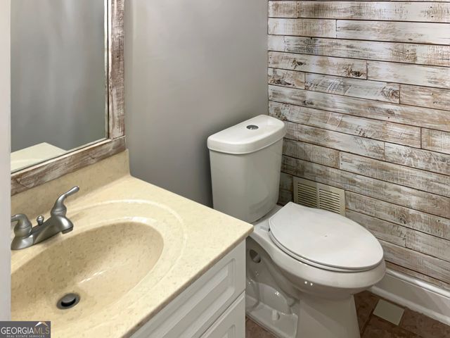 305 Crest Pointe S, Bremen, GA 30110