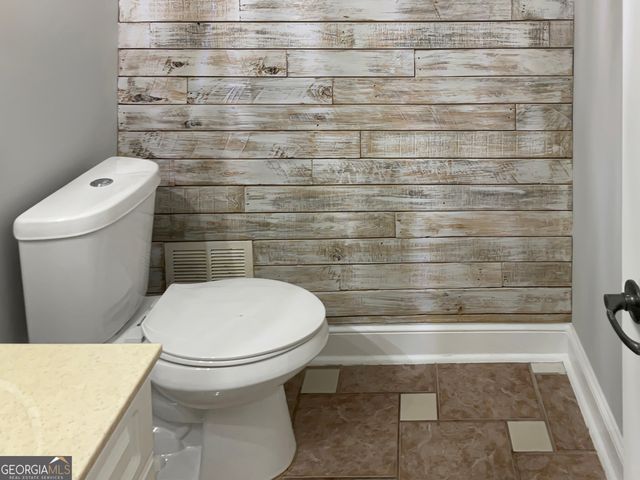 305 Crest Pointe S, Bremen, GA 30110