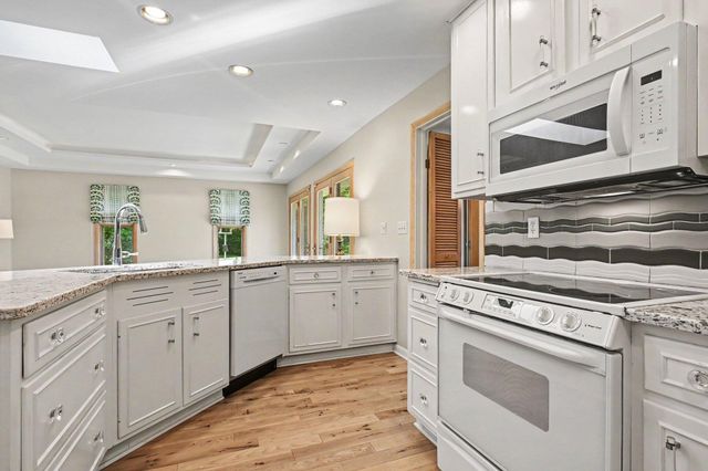 136 Country Club Drive, La Porte, IN 46350