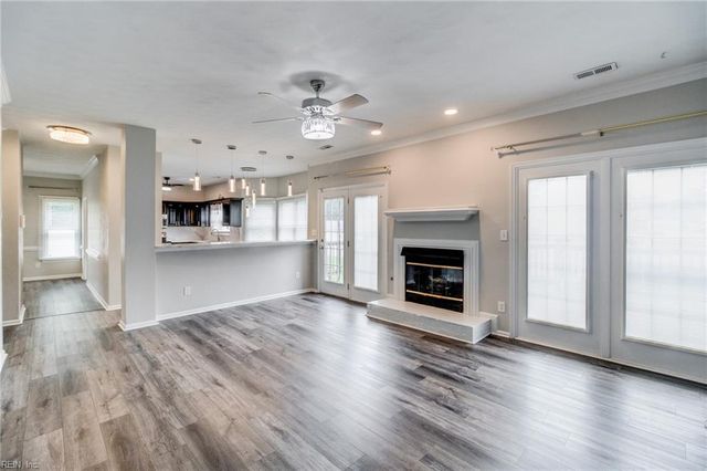 32 Gunter CT, Hampton, VA 23666