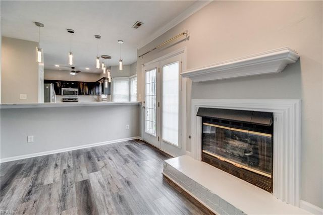 32 Gunter CT, Hampton, VA 23666