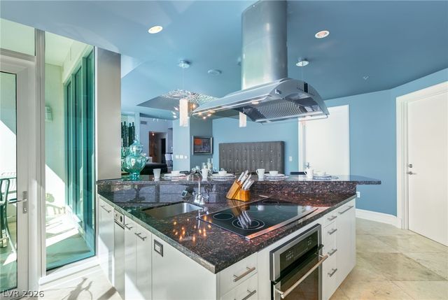 2700 Las Vegas Boulevard 4301, Las Vegas, NV 89109