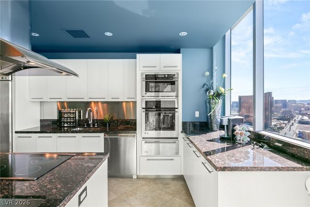 2700 Las Vegas Boulevard 4301, Las Vegas, NV 89109