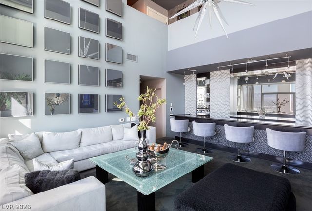 2700 Las Vegas Boulevard 4301, Las Vegas, NV 89109
