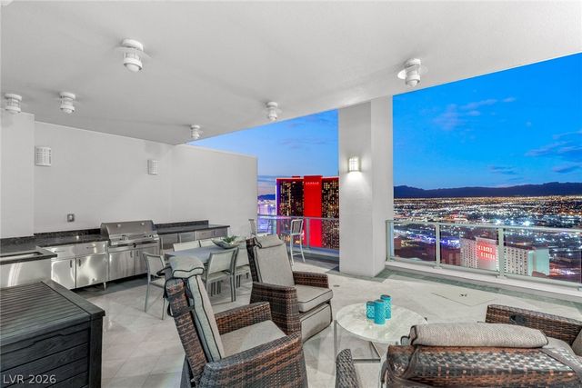 2700 Las Vegas Boulevard 4301, Las Vegas, NV 89109