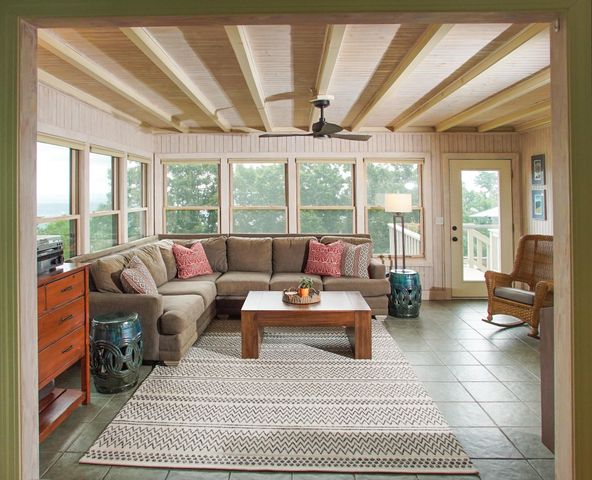 100 Scenic Highway One, Lookout Mountain, TN 37350