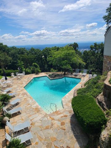 100 Scenic Highway One, Lookout Mountain, TN 37350