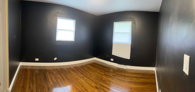 16133 Cambridge Drive, Markham, IL 60428