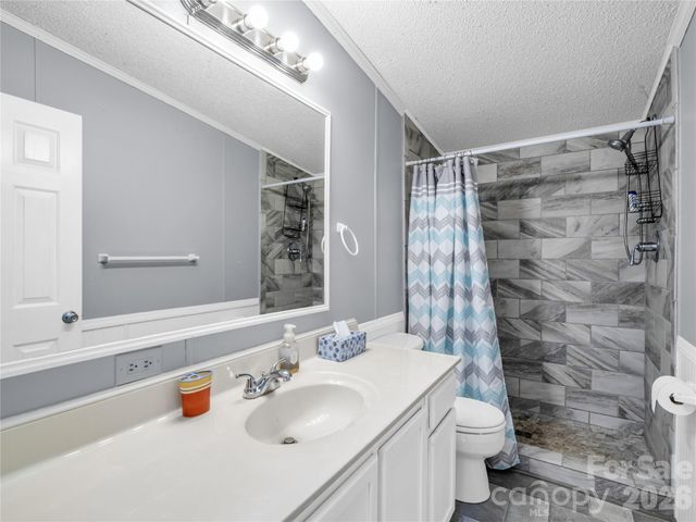 48 Laurel Cove Road, Leicester, NC 28748