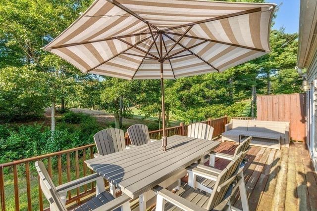 5 Sea Knoll Court 5, Bourne, MA 02532