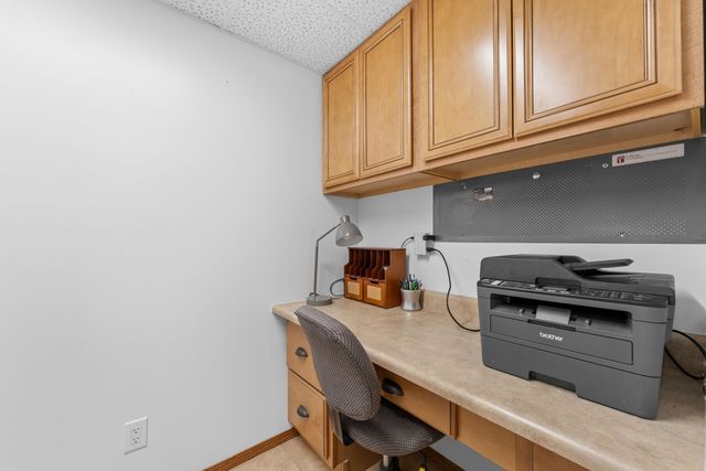 111 Townsend Court, Hollister, MO 65672
